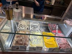 -VENCHI 闻绮(北京国贸商城店)