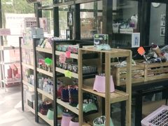 -久久宠物(河东万达店)