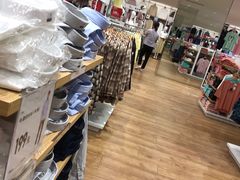 -优衣库(威海威高购物中心店)