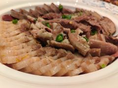 -八大碗·地道东北菜(中街店)