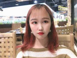 中发-Ly形象设计