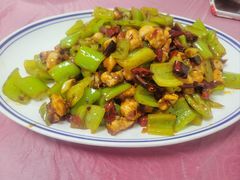 辣子鸡丁-乐乐餐厅(湘子庙街店)