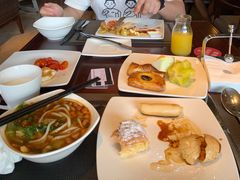 -三亚湾海居铂尔曼度假酒店