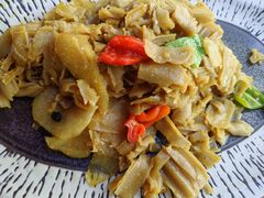 -天天向上素食餐厅(五台山店)