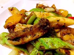 -鸿星海鲜酒家(格兰中心店)