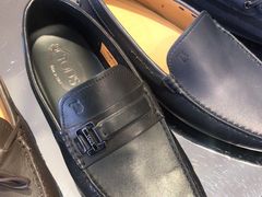 -塞拉瓦莱名品奥特莱斯