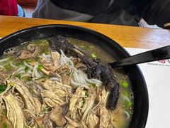 -正宗李家土鸡米线店