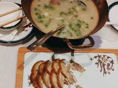 -松沪名灶·豆浆鱼头·新上海菜(飞航吾悦广场店)