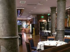 -八府香鸭·啫啫煲(华山路店)