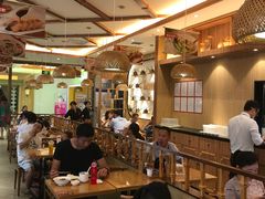 大堂-蓉李记成都名小吃(武汉菱角湖万达店)