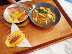 -邢泰记