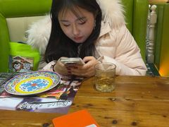 -米德维奇俄式西餐厅(西六道街店)