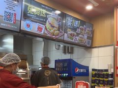 -塔斯汀中国汉堡(白云京溪地铁站店)