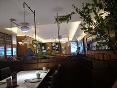 大堂-船歌·鱼水饺青岛菜(金狮广场店)