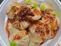 -馋三尺蟹粉小笼(人民广场店)