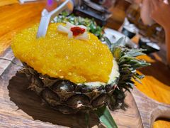 -老滇山寨•云南特色菜•地方菜•民族风情歌舞表演(金碧店)