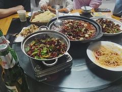 -秦扬居特色菜馆(上王村)