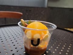 -HUG·拥抱咖啡(郑州宝龙广场店)
