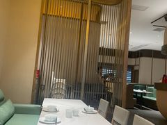 -楚山晓·湖北菜(武汉光谷K11店)