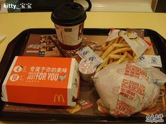 -麦当劳(世界城广场店)