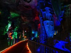 -泰安地下龙宫景区