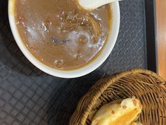 -穆彦华逍遥镇胡辣汤(岗坡路店)