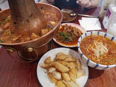 小锅米线-浩海火烧云傣家菜(京广店)