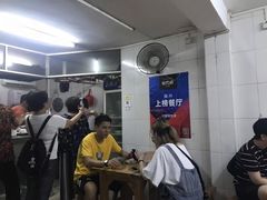 大堂-没牙伯花生汤店(老药洲店)