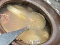 -民间瓦缸煨汤館(嵩山路店)