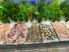 -金滏山烤肉·海鲜·火锅自助餐厅(襄阳万达店)