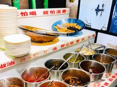 自助调料区-肥鱼屯活鱼锅(惠工街店)