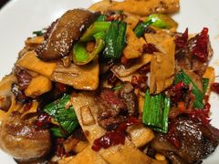 笋干炒腊肉-湘潭九龙鱼头店(城南西路店)