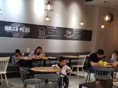 -HELLO 27 意面·沙拉·帕尼尼