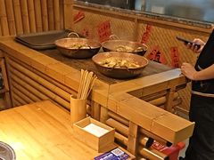 -洱火云南酸菜牛肉火锅(石景山当代商城店)