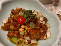 特色宫保鸡丁-羲和雅苑•北京烤鸭(吴中路万象城店)