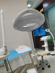 -成都苗方清颜专业祛痘