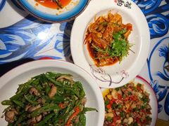 -川流不息·地道川菜·小龙虾(新松江路店)