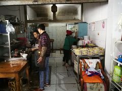 大堂-温记府廟豆汤饭·始于1955年(海椒店)