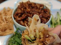 -合合春饼·酱骨·东北菜(潘家园店)
