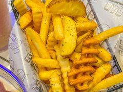 -BOPEYE·波派炸鸡(九霄天地店)