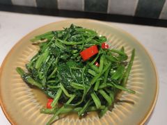 -滕记星发餐室·新加坡菜(巨鹿路店)
