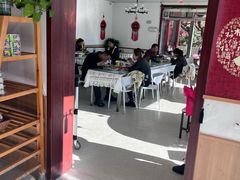 -天天向上素食餐厅(五台山店)