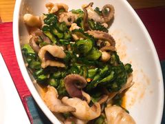 八爪鱼-多嘴超级肉蟹煲(杉杉国潮主题店)