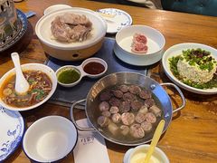 -蒙亨·手把肉·蒙古包文化主题餐厅(乌兰察布天恒广场店)