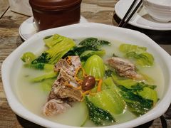 咸猪骨煲淋大芥菜-石岐乳鸽村(南海第三分店)