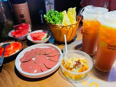 -蔡婶牛腩牛杂煲(长安万科店)