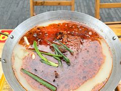-拈签一笑黄牛肉辣卤串串