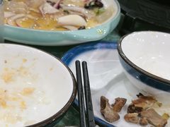-鹤乡东北菜(崮山路店)