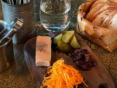 -羽深肉铺 Steak & Wine