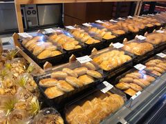 -家乐福(四元桥购物中心店)